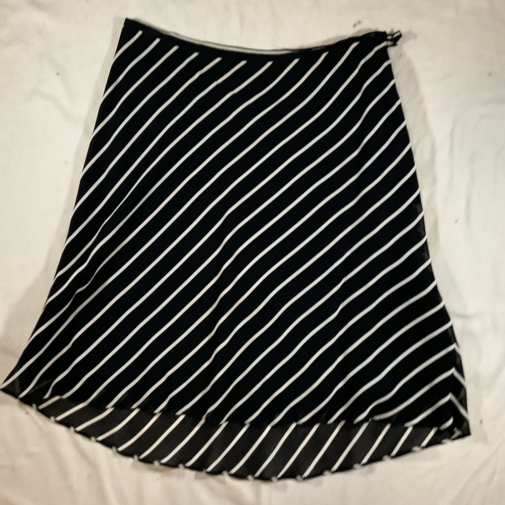 CASUAL CORNER Diagonal Striped Skirt | 12